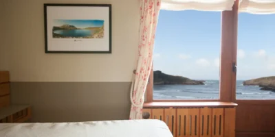 habitacion con vistas al mar llanes (21)