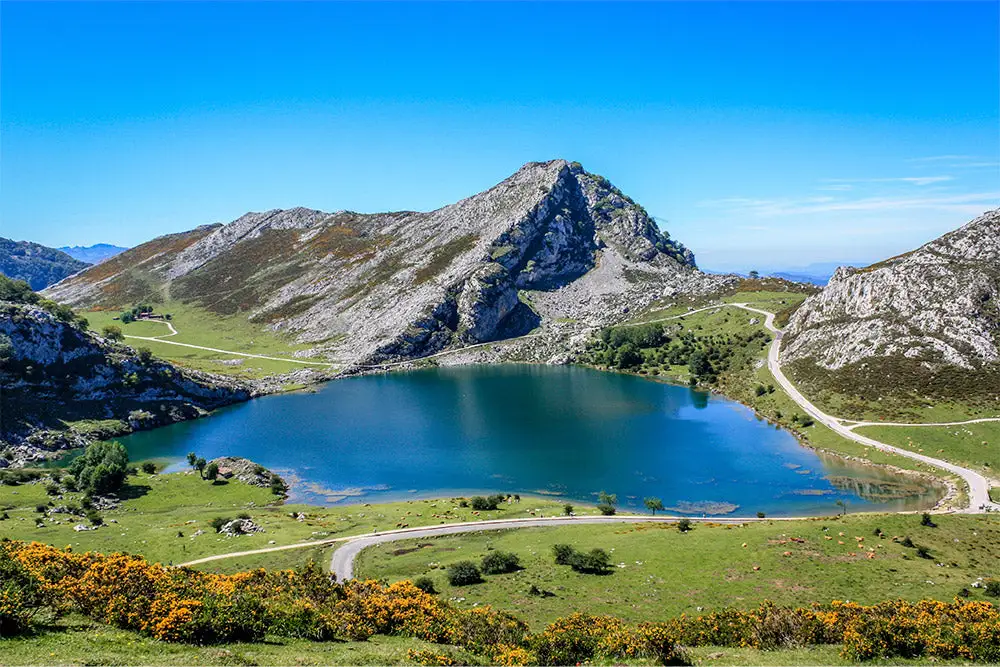 lagos de covadonga 2